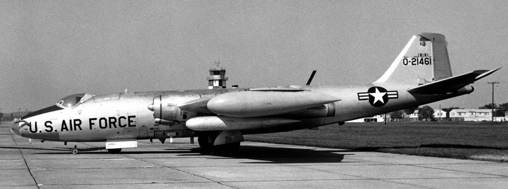 EB-57A Canberra, S/N 21461, Scott AFB, 1969