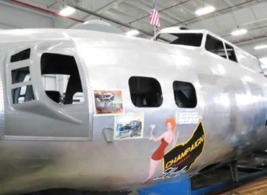 B-17 Flying Fortress Champagne Lady