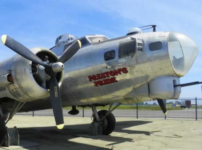 B-17 Flying Fortress Preston's Pride