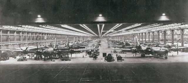 Bell-Marietta B-29 assembly line