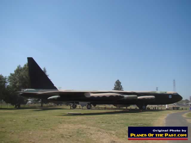 Boeing B-52D Stratofortress S/N 56-0612