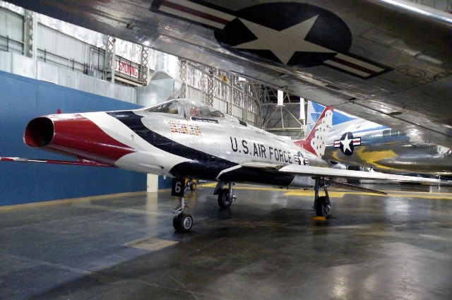 F-100 Super Sabre in USAF Thunderbird livery