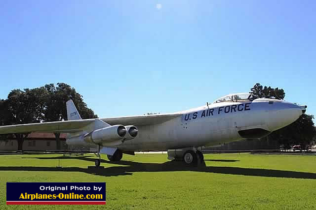 Boeing B-47E Stratojet, S/N 53-2276