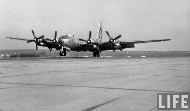 Boeing B-50A-5-BO Superfortress 46-010, Lucky Lady II