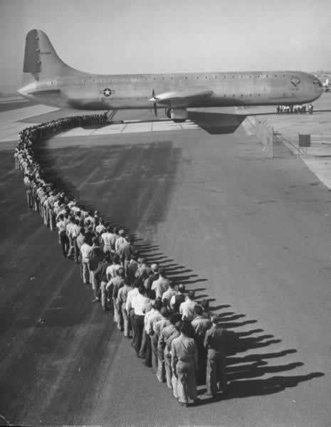 Convair XC-99 loading 400 passengers