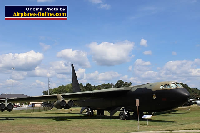 USAF B-52D Stratofortress, S/N 55-0085