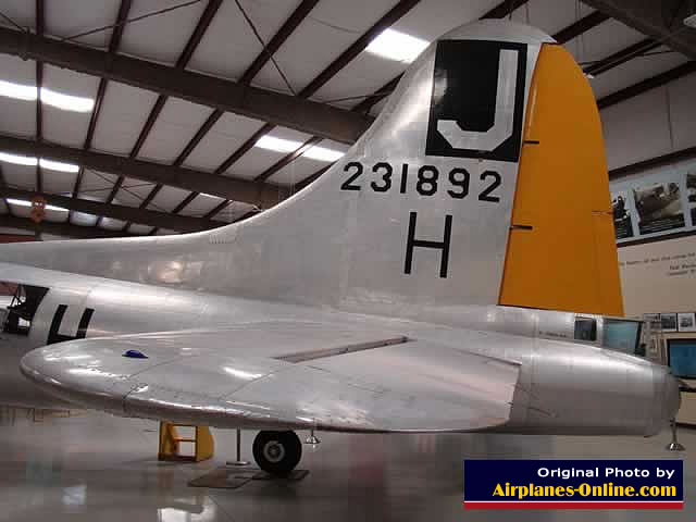 Boeing B-17G Flying Fortress "I'll Be Around" ... S/N 231892