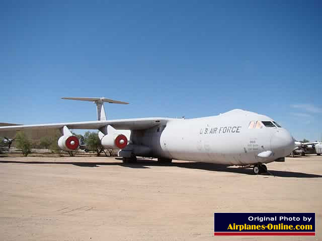 Lockheed C-141B Starlifter S/N 67-0013 of the U.S. Air Force