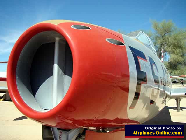 Nose view of Republic F-84C Thunderjet, S/N 47-1433