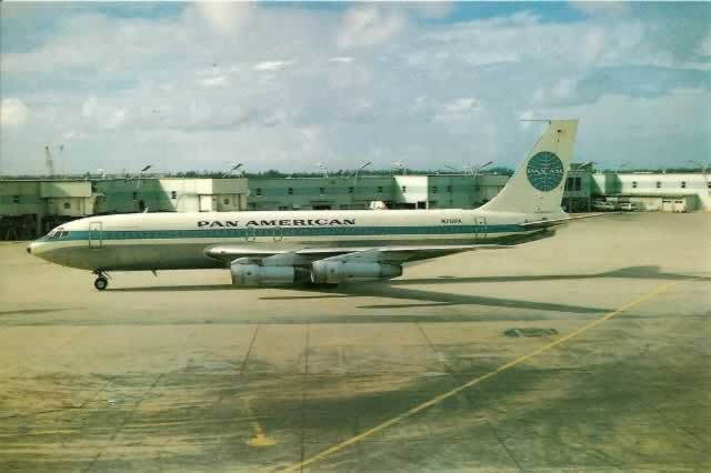 Boeing 707 of Pan American Airways